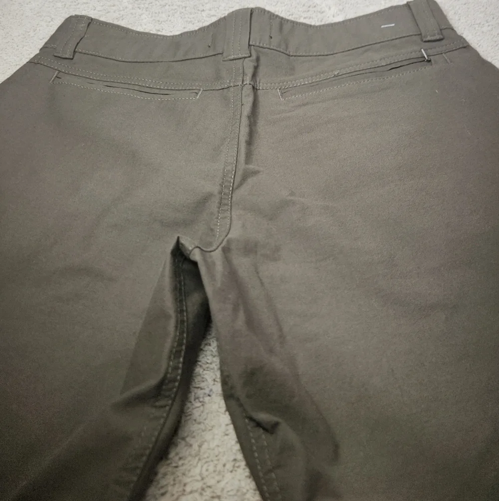 Kirkland Signature Mens Brown/Green Stretch Tech Pants - 30 X 32